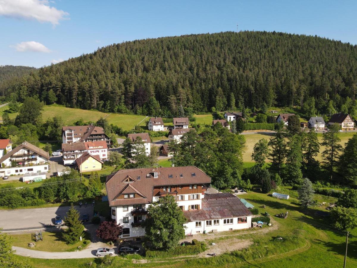 Enz Residenz Hotel Enzklosterle Bagian luar foto