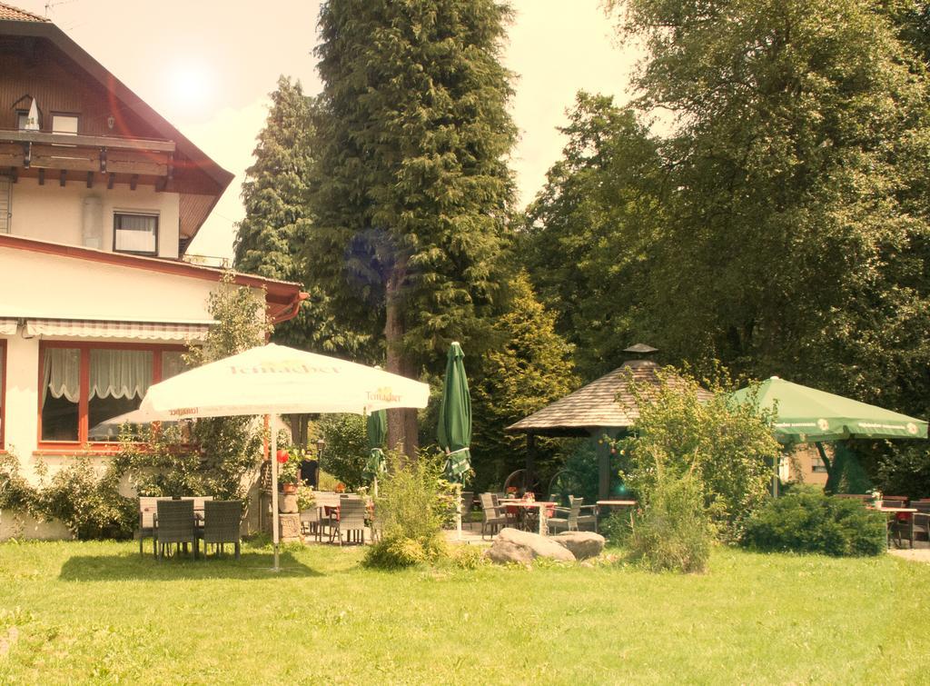 Enz Residenz Hotel Enzklosterle Bagian luar foto