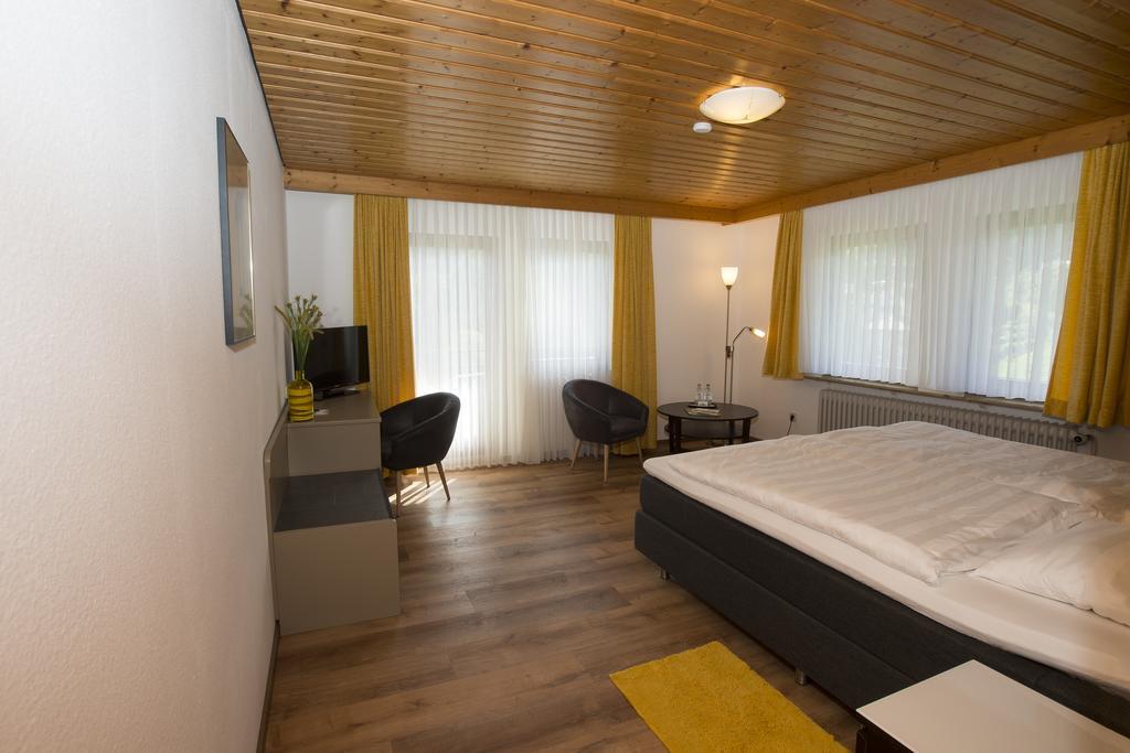 Enz Residenz Hotel Enzklosterle Bagian luar foto