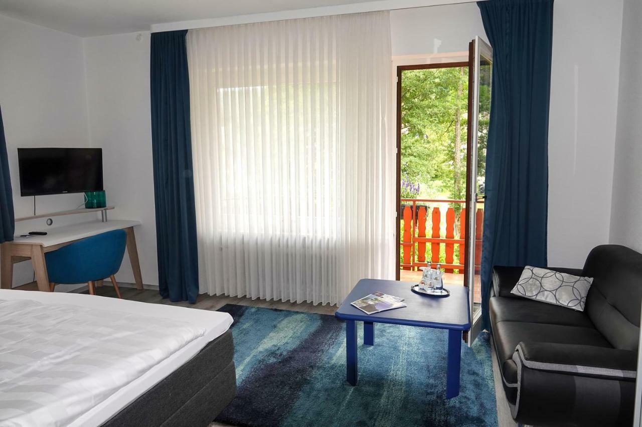 Enz Residenz Hotel Enzklosterle Bagian luar foto