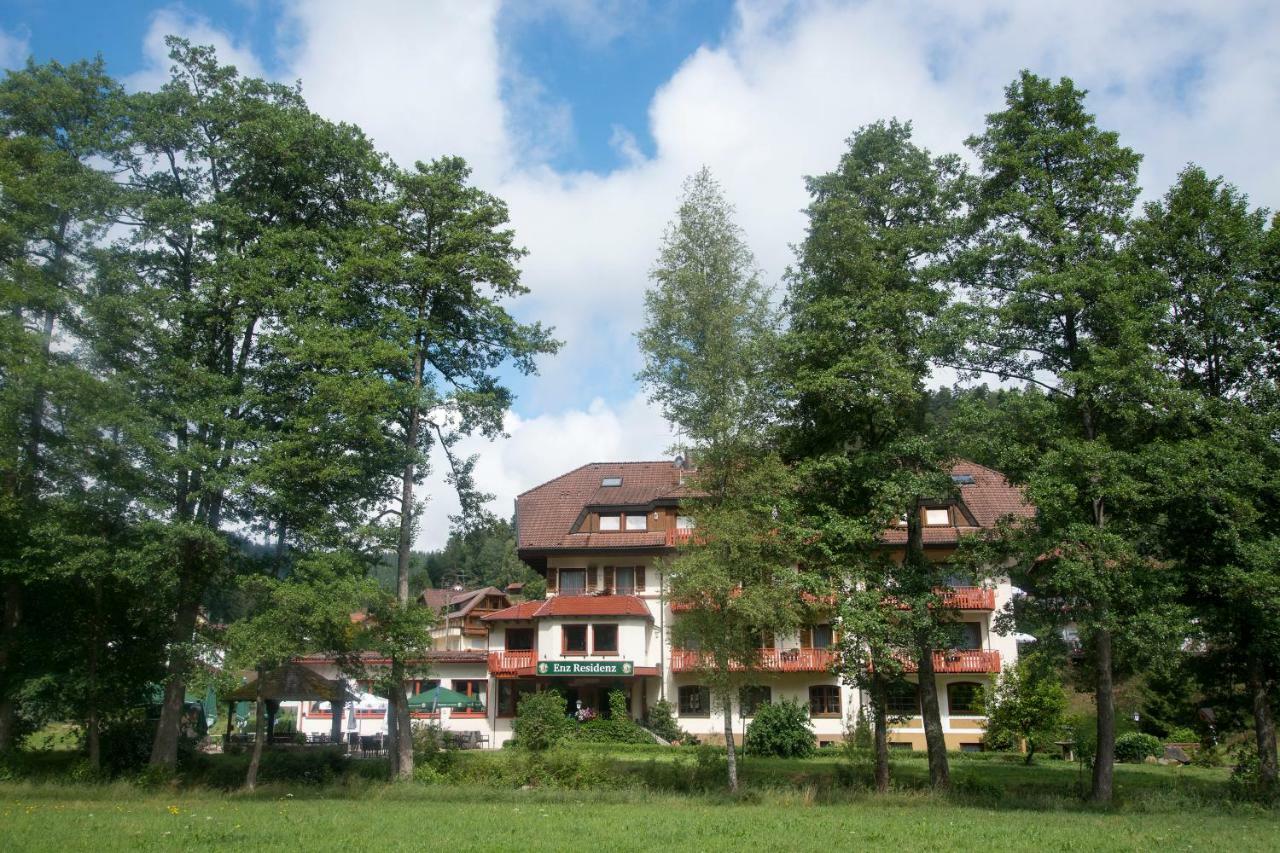 Enz Residenz Hotel Enzklosterle Bagian luar foto